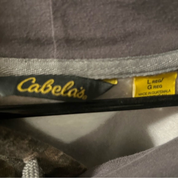 Cabelas Hooded Sweatshirt - Picture 3 of 3